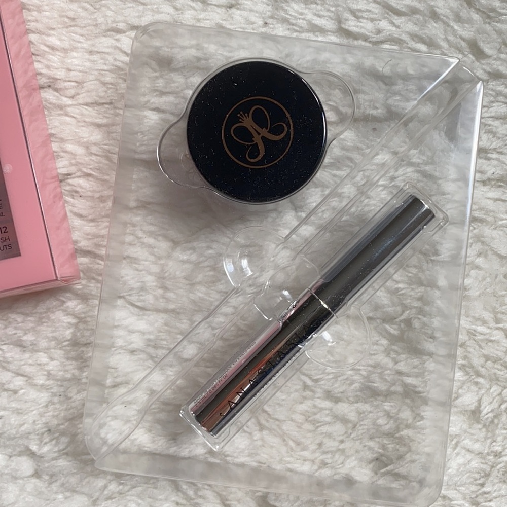BNIB Sephora Anastasia Dip Brow Pomade Taupe and Mini Clear Brow Gel